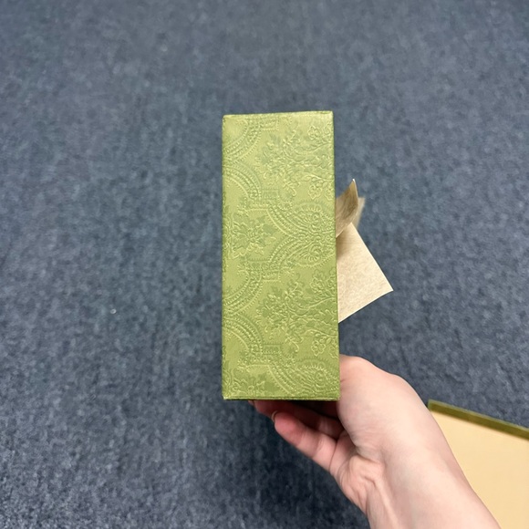 Gucci Olive Patterned Box - Picture 6 of 6